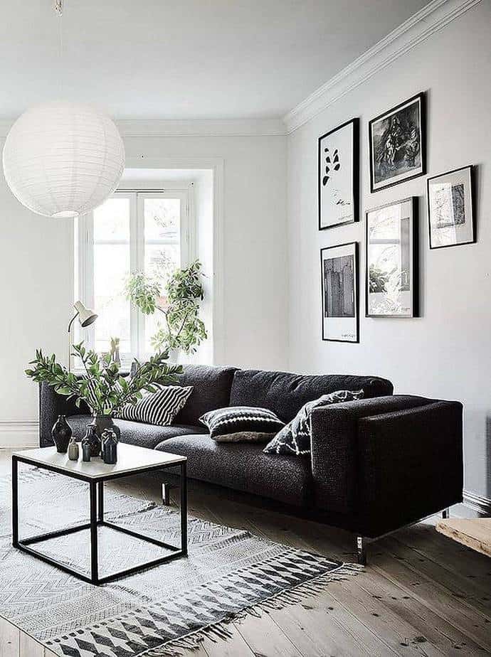 Complete It with Black and White Décor