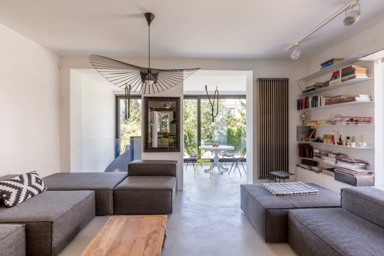 Open Space Of A Modern Living Room Overlooking Veranda 768x512 