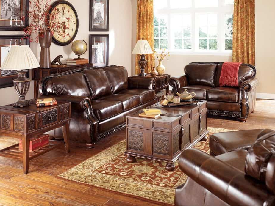 Sleek Vintage Living Room. Source: lukeoverin.com