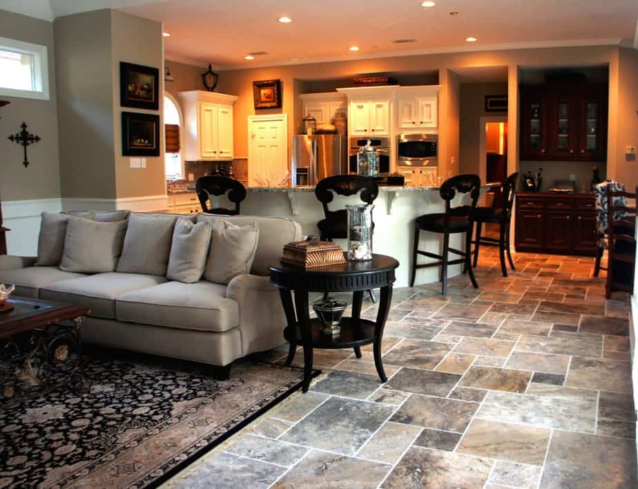 travertine tile living room floor. Source: Pinterest