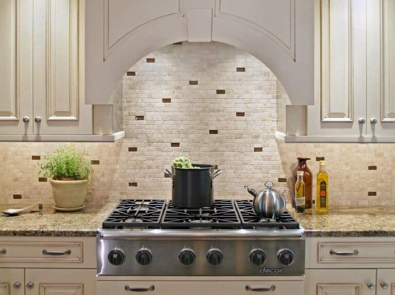 10 French Country Kitchen Backsplash Ideas 2023 Soft One   Adorable Country Kitchen Backsplash 768x574 