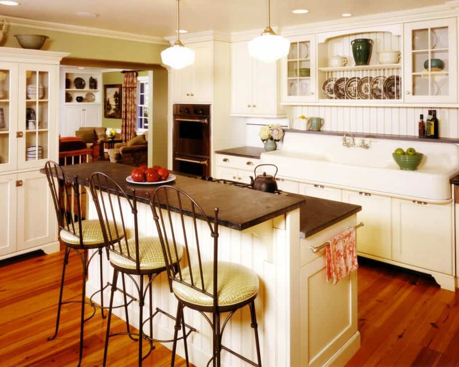 Kitchen Island with Country Beadboard