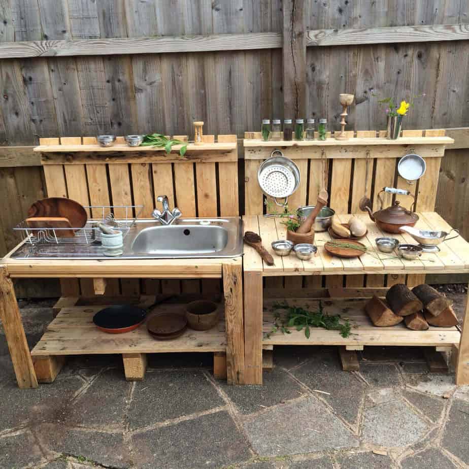 Simple Wood Outdoor Kitchen