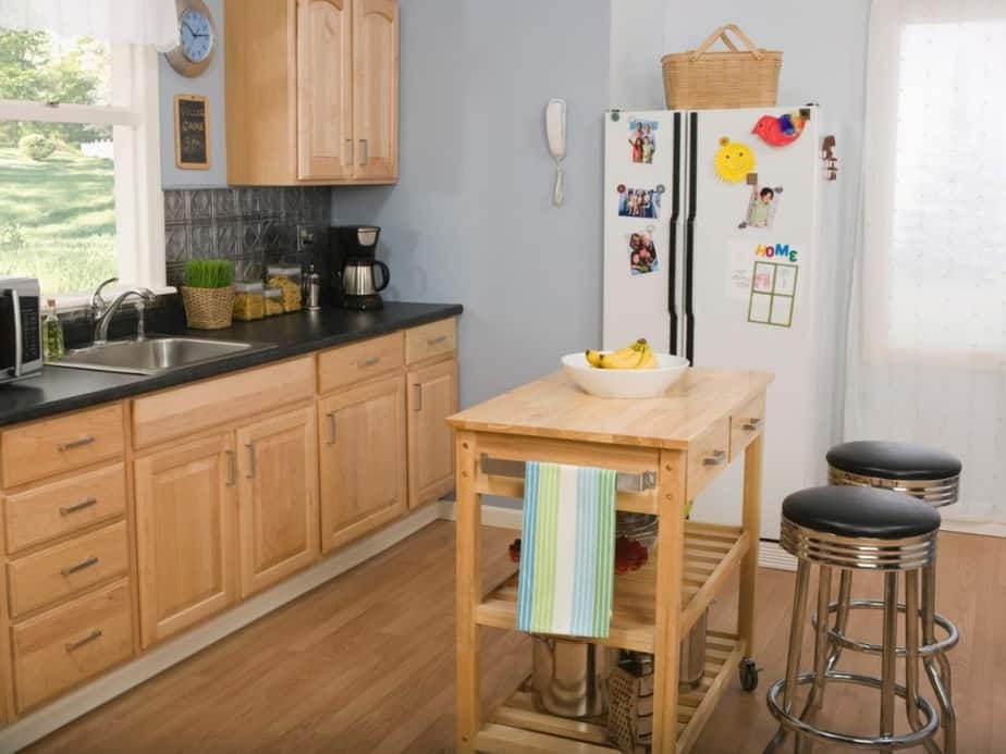 Homey Oak Kitchen Cabinet