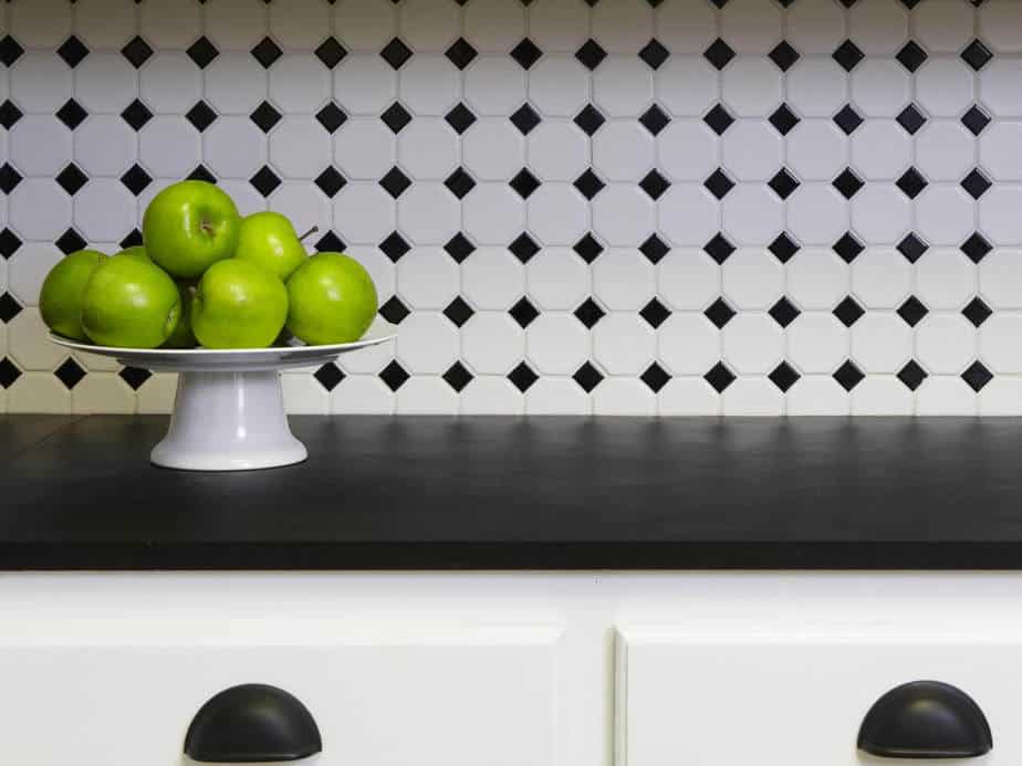 Lovely Black and White Tile Kitchen Backsplash