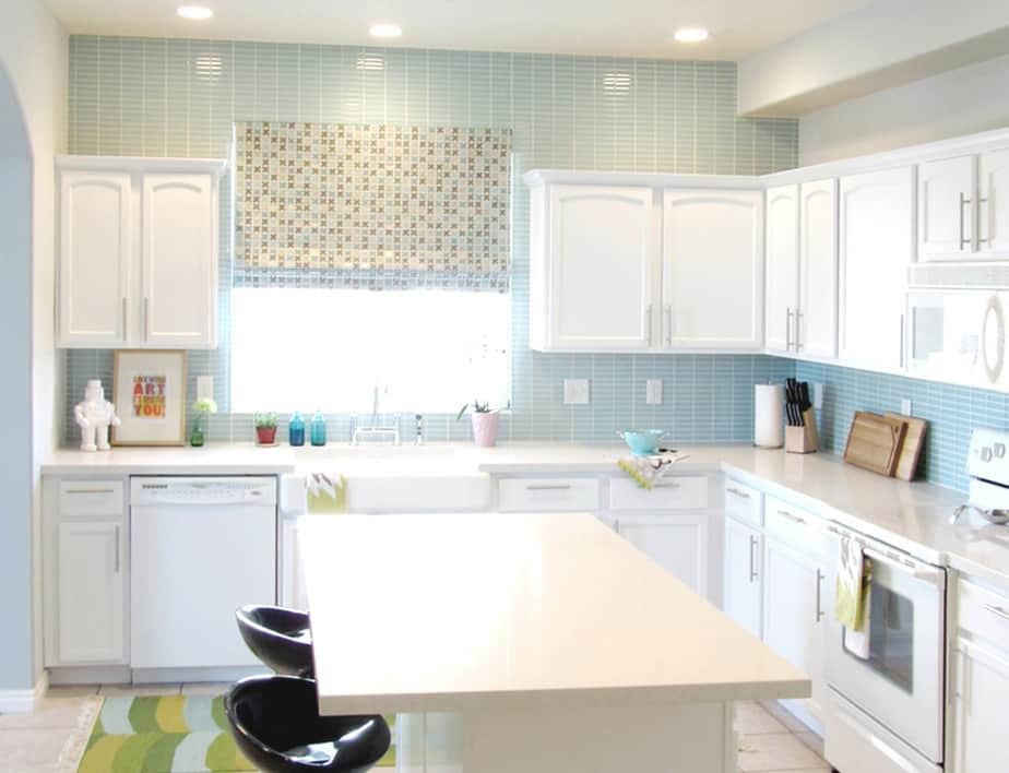 Peaceful, Traditional Kitchen Backsplash