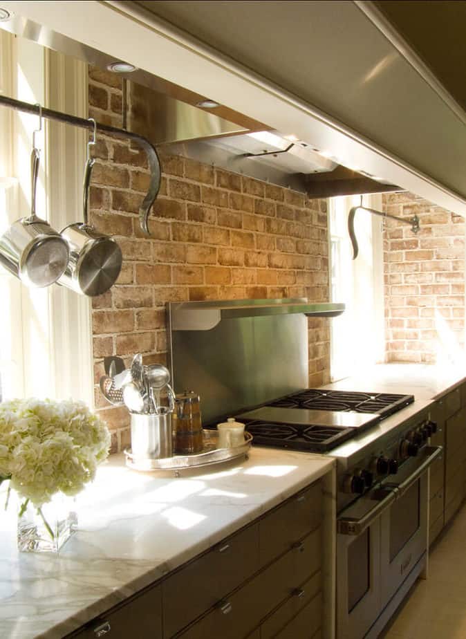 Mixed Traditional Kitchen