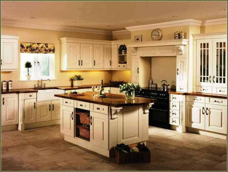 Relaxed, Cream Kitchen Backsplash