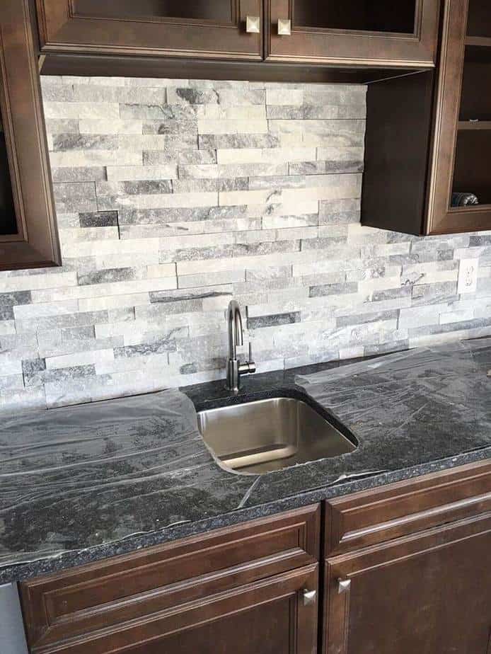 Tile-Like Stone Kitchen Backsplash