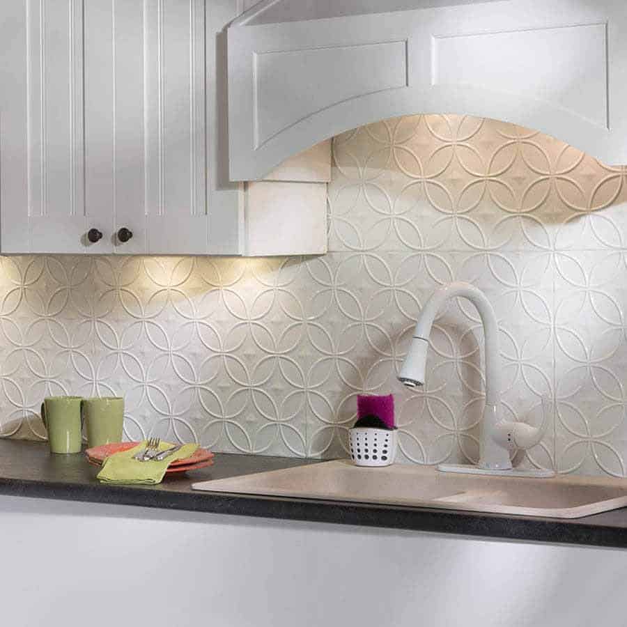 A Kitchen with Elegant Fasade Panel White Backsplash 