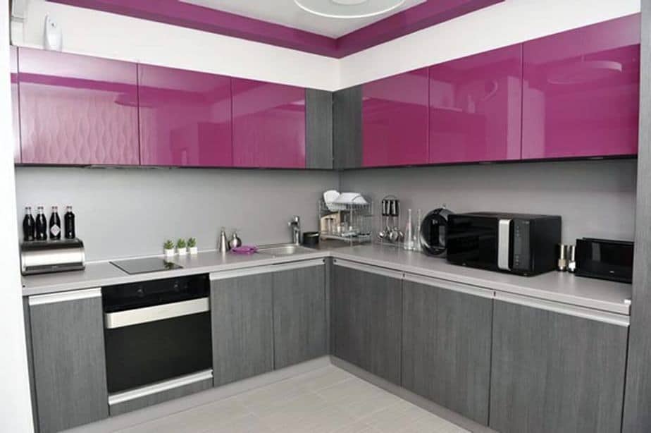 Creative Two Toned Kitchen Cabinet