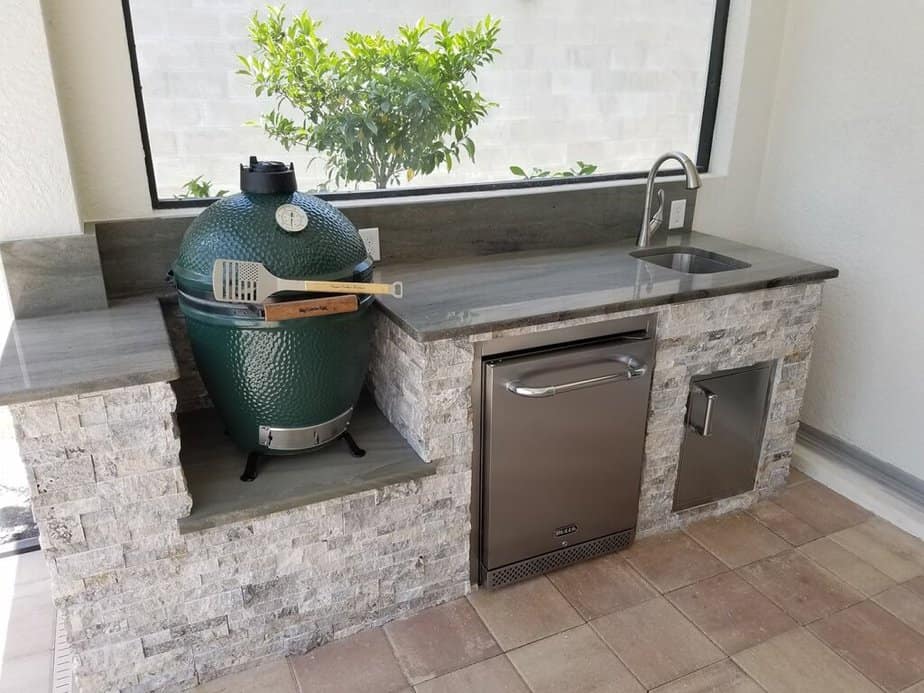 Special Big Green Egg Outdoor Kitchen