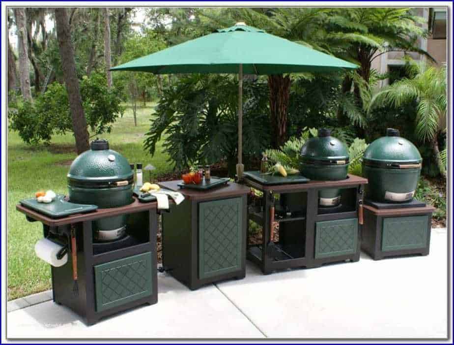 big green egg outdoor kitchen        
        <figure class=