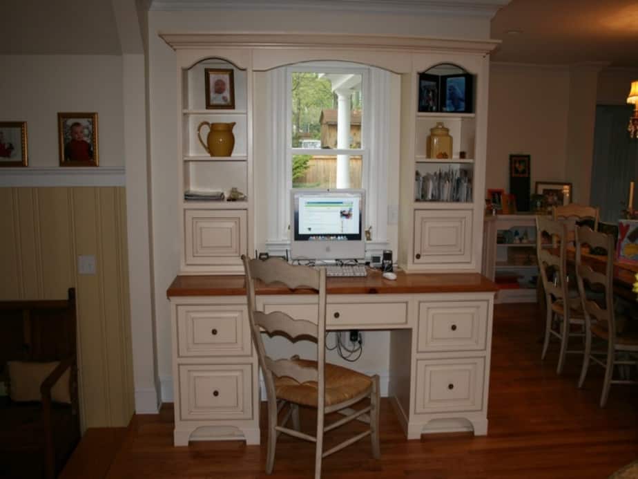 Complete Kitchen Desk