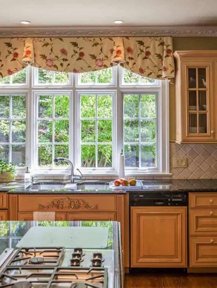 10 Kitchen Valance Ideas 2023 Beautiful Touch For Window   Lovely Kitchen Valance 773x1024 