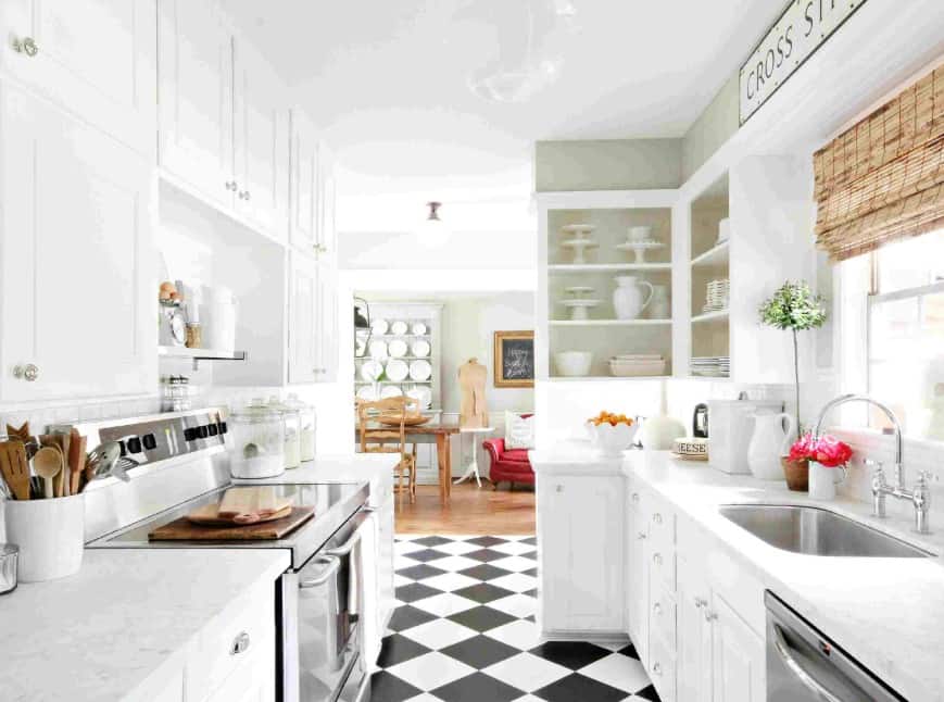 Trick Your Eyes with Anything White in your kitchen