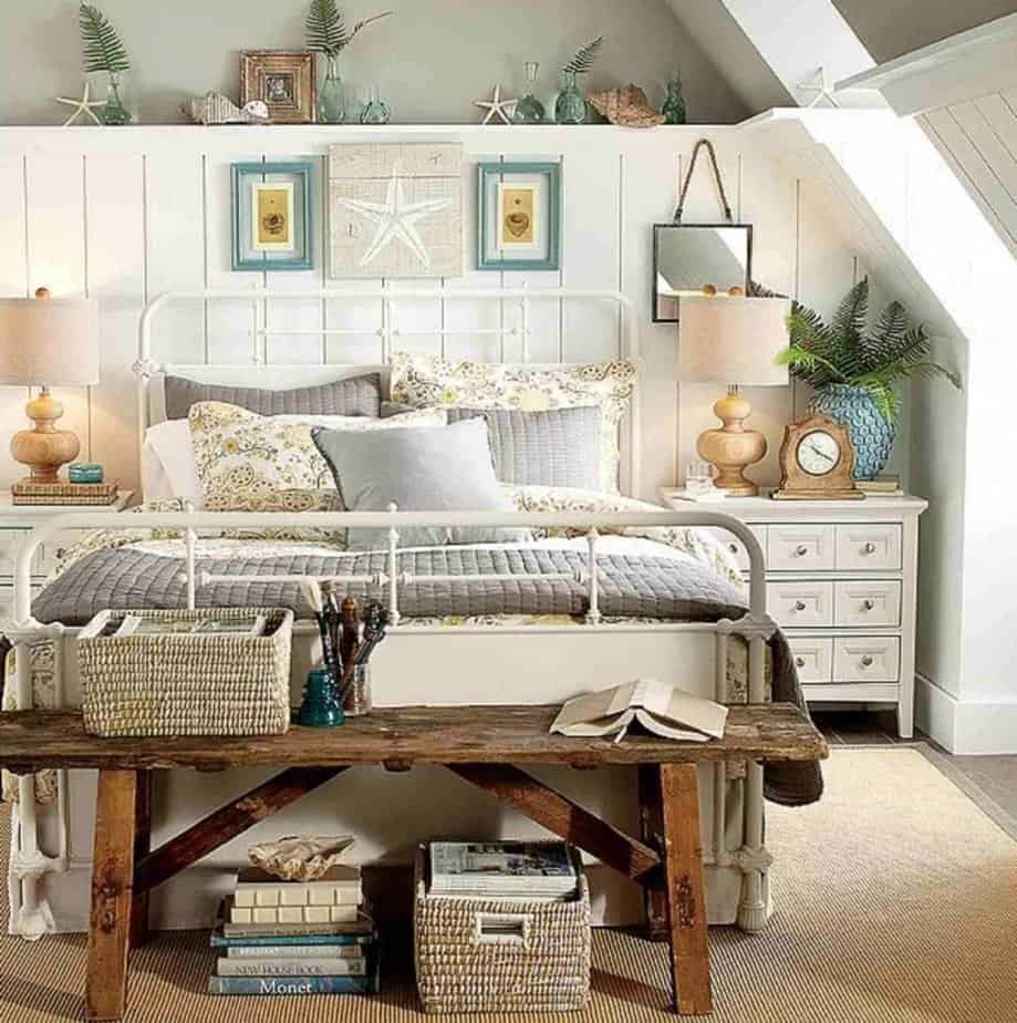 Lovely Coastal Bedroom 1019x1024 