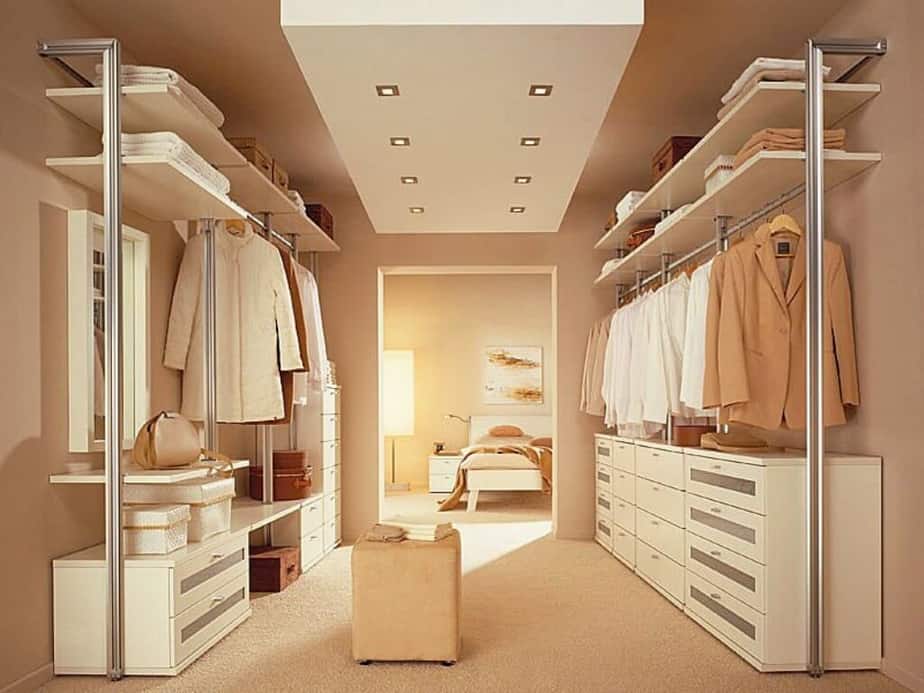Relaxed Bedroom Closet