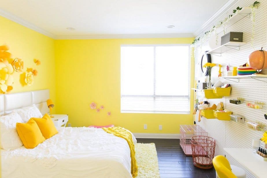 Sunny Yellow Bedroom 1024x682 