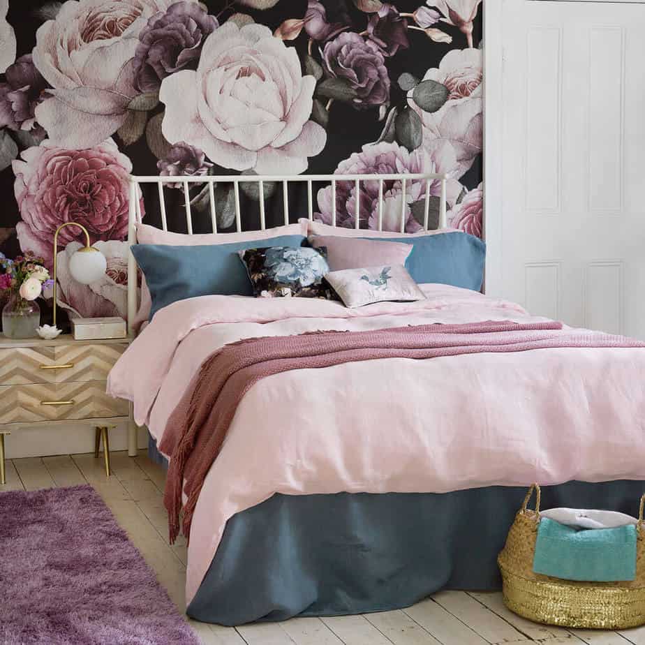 Floral Bedroom Wallpaper