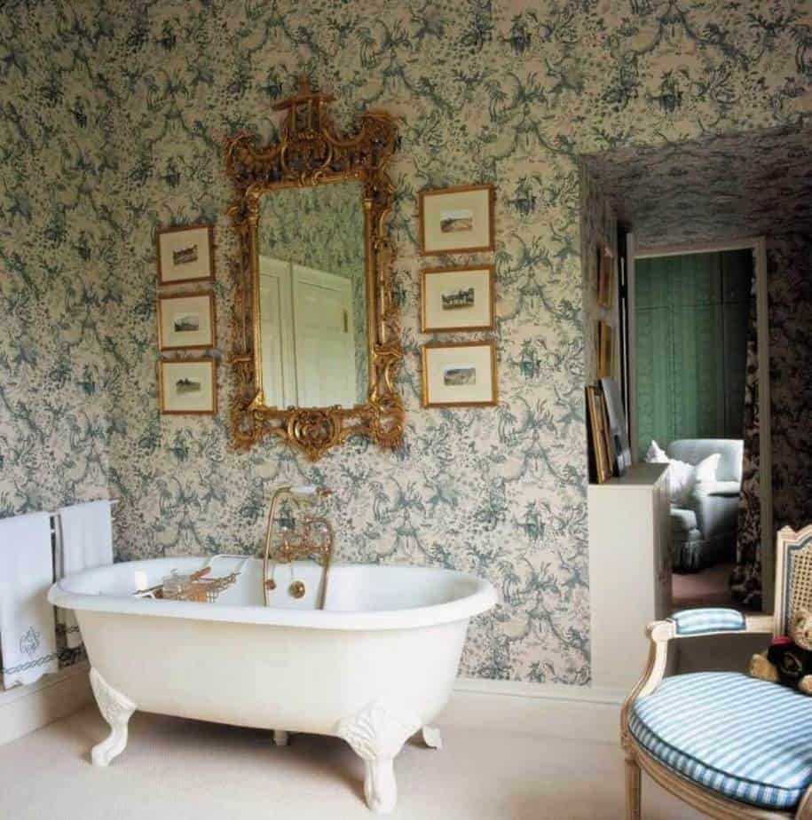 Splendid Victorian Bathroom