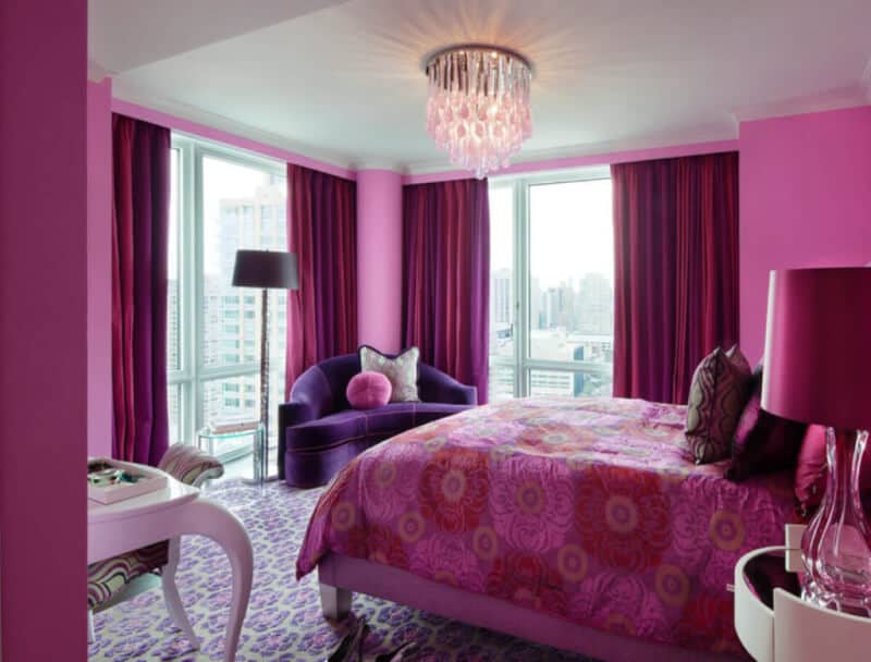 Best Colors That Go with Purple romantic bedroom