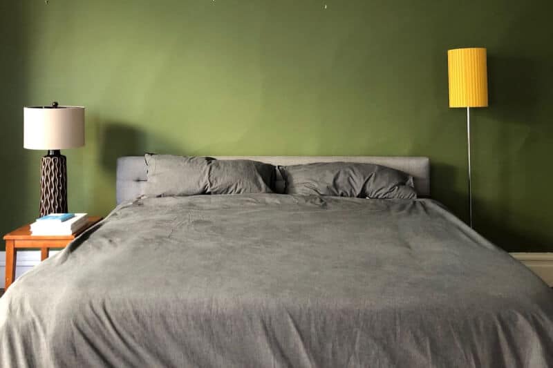 Colors to Go with Green in Bedroom with dark grey bed cover