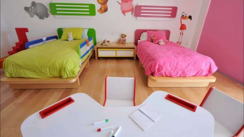 Green and Pink Bedroom Ideas