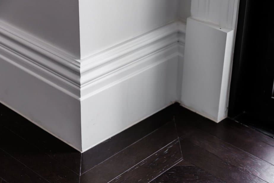 30 Attractive Baseboard Styles and How to Choose The Right One