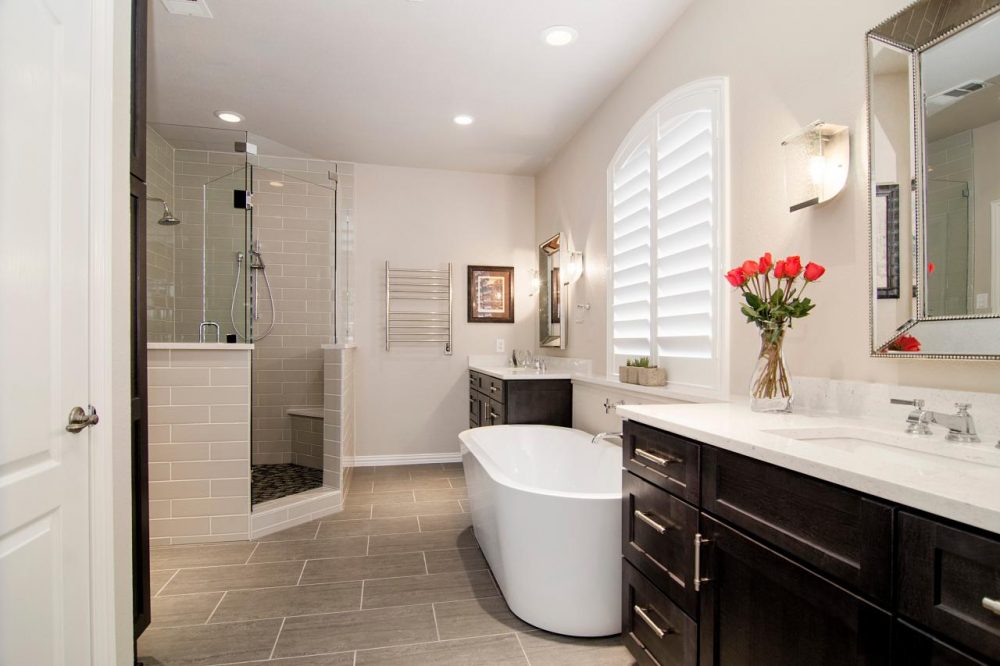 Master Bathroom Ideas That Will Awe You 30