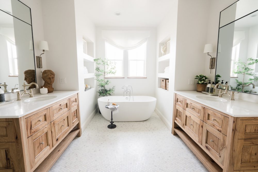 Master Bathroom Ideas That Will Awe You 45