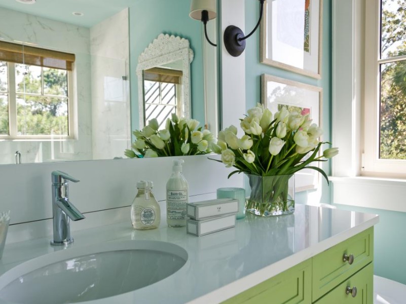 15 Bathroom Countertop Ideas 2020 (and Their Plus Points) 3