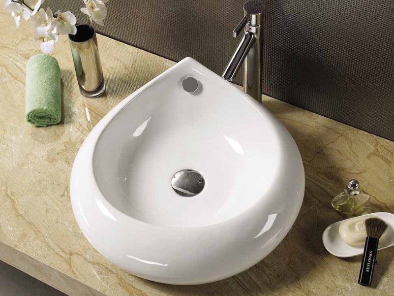 15 Bathroom Countertop Ideas 2020 (and Their Plus Points) 4