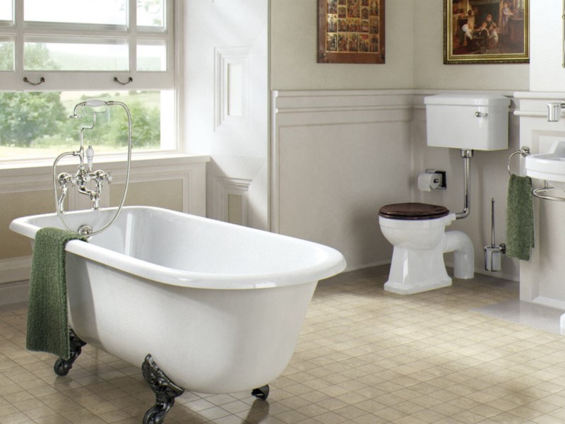 Traditional Bathroom Ideas in Assorted Styles 1