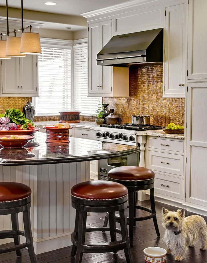 Classic Lamps as Kitchen Island Lighting