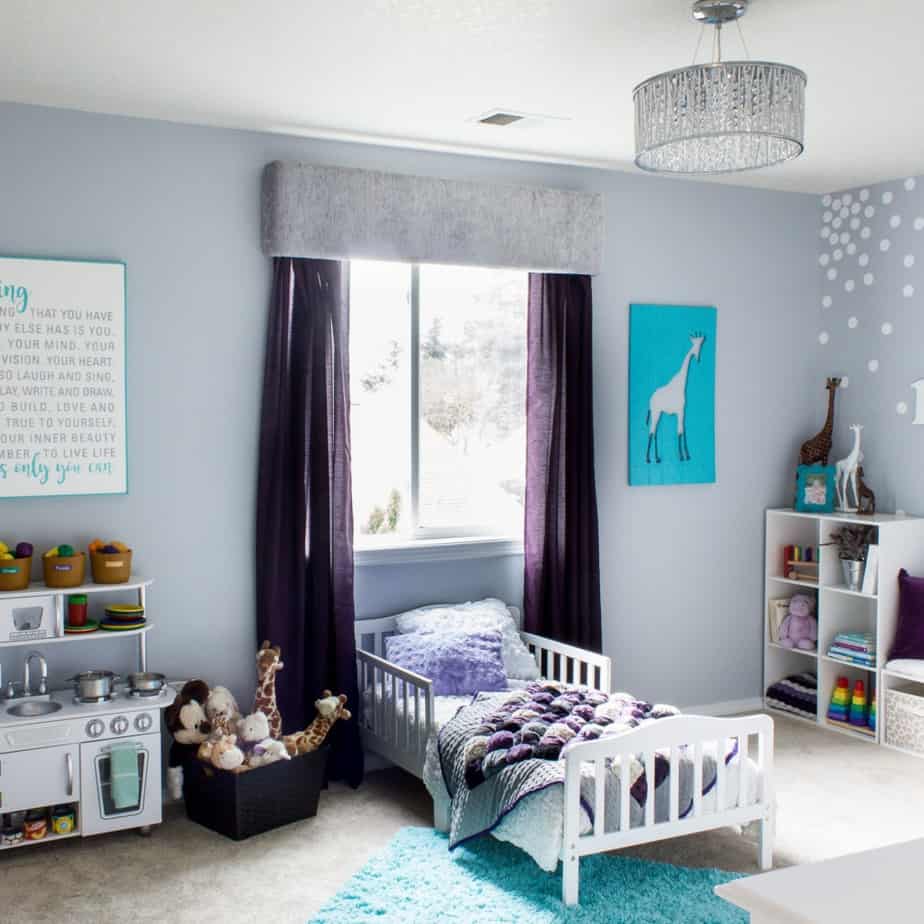 Inspiring Toddler Bedroom