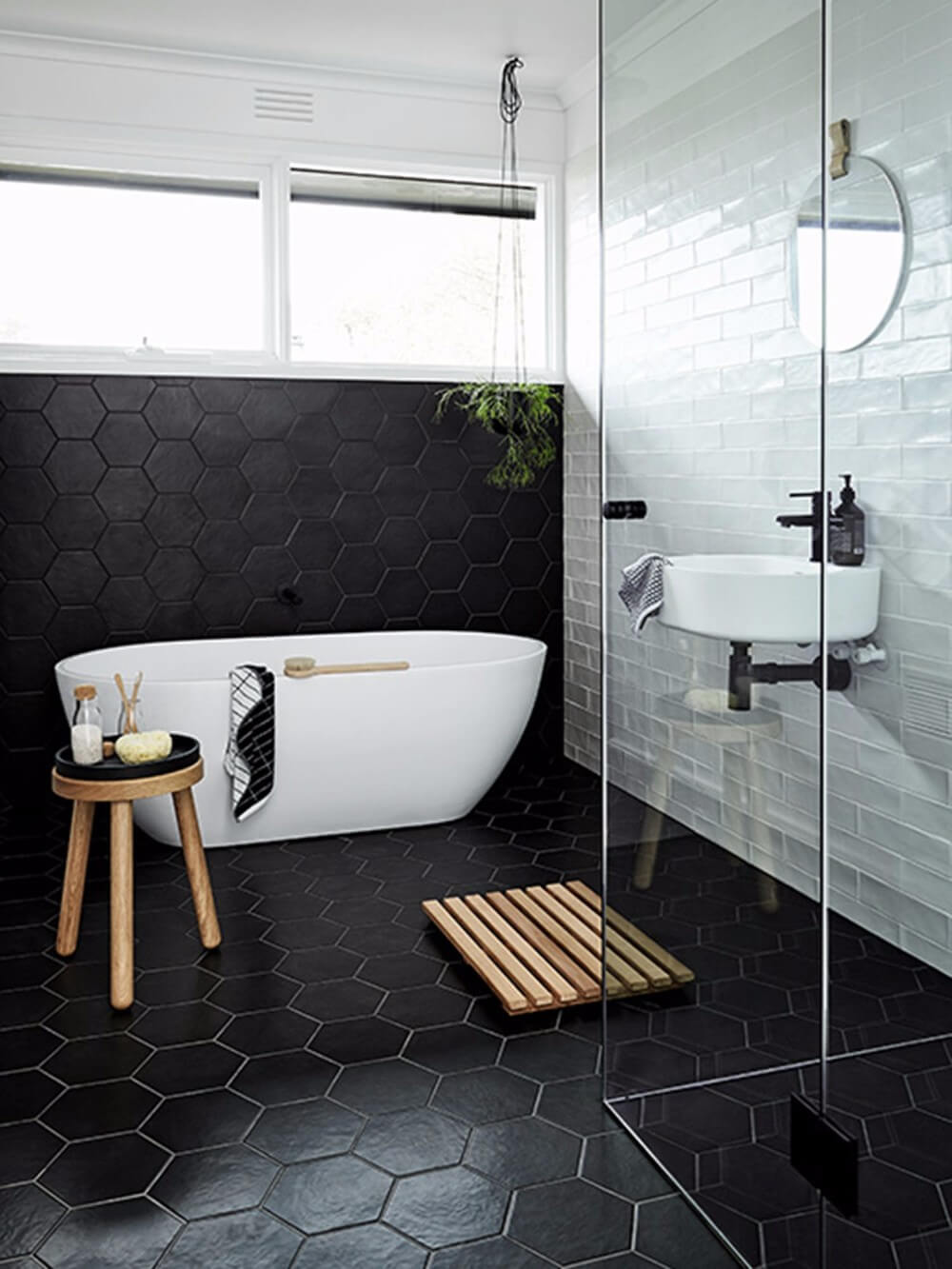 Cute Black Bathroom